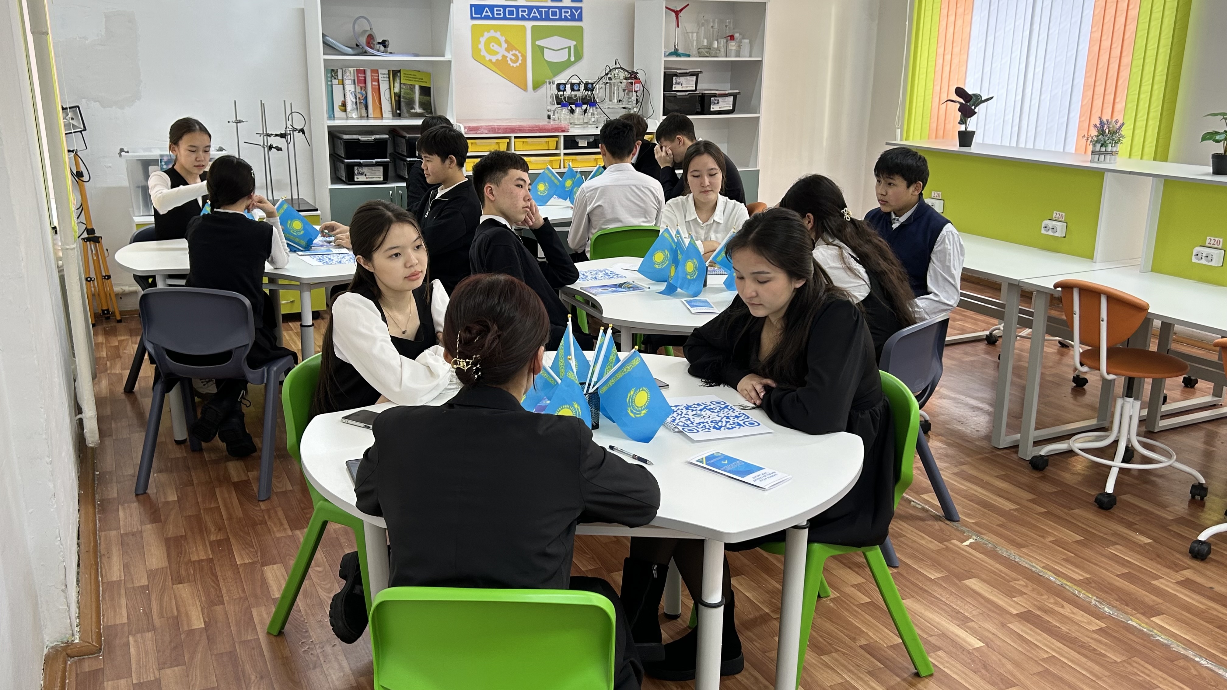 В Восточно-Казахстанском многопровильном колледже проведен диктант на тему “Открытые выборы-зеркало открытого общества”. 
